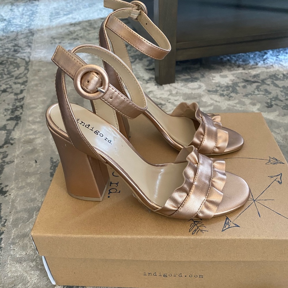rose gold heels